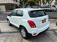 Chevrolet Trax LS 2020 - miniatura 5