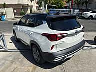 Kia Seltos LX 2021 - miniatura 3