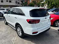 Kia Sorento LX 2020 - miniatura 4