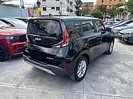 Kia Soul LX 2023 - miniatura 3