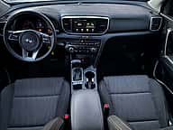 Kia Sportage LX 2021 - miniatura 8