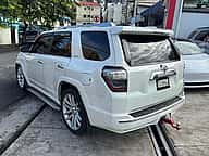 Toyota 4 Runner Limited 2014 - miniatura 3