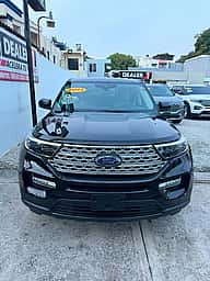 Ford Explorer 2021 - miniatura 3