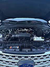 Ford Explorer 2021 - miniatura 12