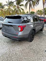 Ford Explorer ST 2021 - miniatura 6