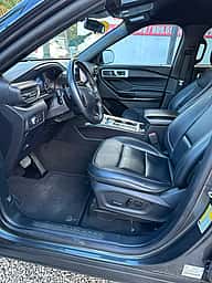 Ford Explorer XLT 2020 - miniatura 7