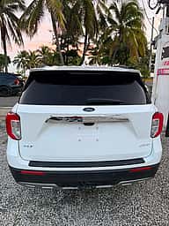Ford Explorer XLT 2020 - miniatura 5