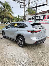 Toyota Highlander XLE 2021 - miniatura 6