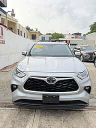 Toyota Highlander XLE 2021 - miniatura 3