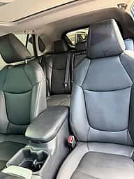 Toyota RAV4 XLE 2023 - miniatura 9
