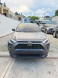 Toyota RAV4 XLE 2023 - miniatura 3