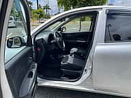 Nissan March 2020 - miniatura 9