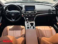 Honda Accord EX 2019 - miniatura 9