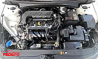 Hyundai Elantra SEL 2022 - miniatura 10