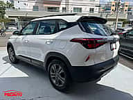 Kia Seltos 2023 - miniatura 4
