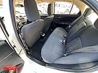 Suzuki Dzire GLX 2024 - miniatura 8