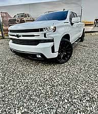 Chevrolet Silverado Custom 2021 - miniatura 1