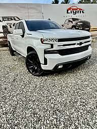 Chevrolet Silverado Custom 2021 - miniatura 3