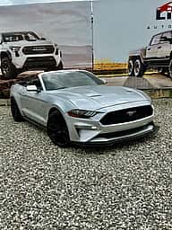 Ford Mustang 2018 - miniatura 3