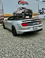 Ford Mustang 2018 - miniatura 5
