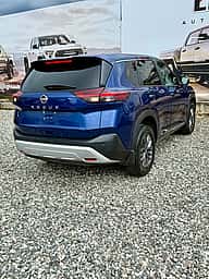 Nissan Rogue SV 2023 - miniatura 4