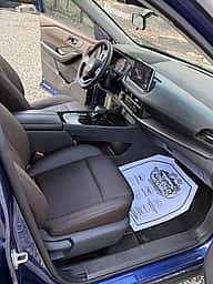 Nissan Rogue SV 2023 - miniatura 8
