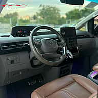Hyundai Staria 2022 - miniatura 3