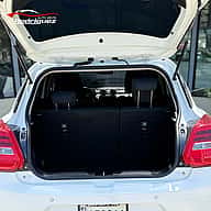 Suzuki Swift GL+ 2022 - miniatura 5