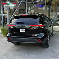 Toyota Highlander XLE 2022 - miniatura 9