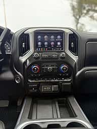 Chevrolet Silverado LTZ 2021 - miniatura 11