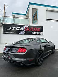 Ford Mustang Ecoboost 2019 - miniatura 3