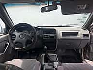 Isuzu KB 2003 - miniatura 9