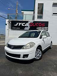 Nissan Versa 2012 - miniatura 1