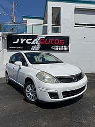 Nissan Versa 2012 - miniatura 2