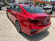 Kia Forte LXS 2020 - miniatura 4