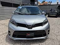 Toyota Sienna SE 2020 - miniatura 2