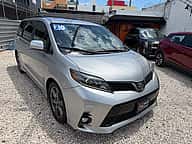 Toyota Sienna SE 2020 - miniatura 3