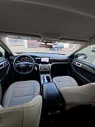 Ford Explorer XLT 2021 - miniatura 3