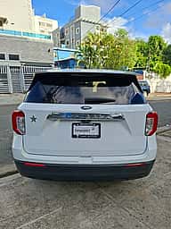 Ford Explorer XLT 2021 - miniatura 9