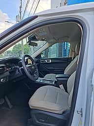 Ford Explorer XLT 2021 - miniatura 2
