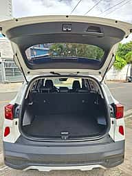 Kia Seltos LX 2022 - miniatura 11