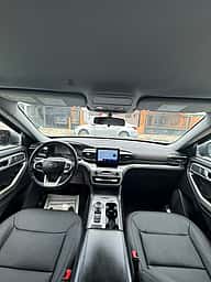 Ford Explorer XLT 2021 - miniatura 13