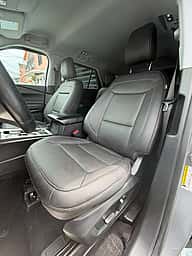 Ford Explorer XLT 2021 - miniatura 9