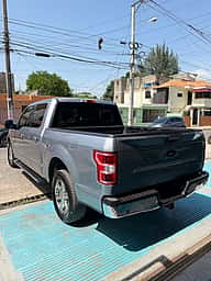 Ford F 150 XLT 2020 - miniatura 4