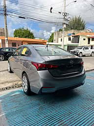 Hyundai Accent SEL 2021 - miniatura 4
