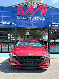 Hyundai Elantra SE 2021 - miniatura 2