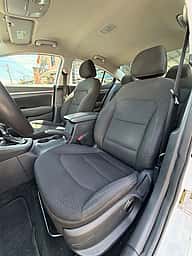 Hyundai Elantra SEL 2020 - miniatura 9