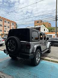 Jeep Wrangler Sahara 2020 - miniatura 6