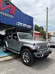 Jeep Wrangler Sahara 2020 - miniatura 3