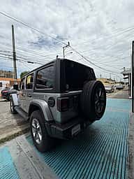 Jeep Wrangler Sahara 2020 - miniatura 8